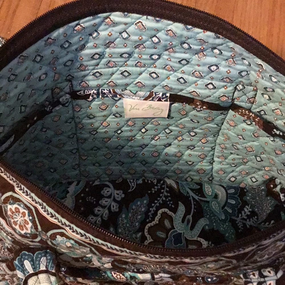 Retired Print “Java Blue”,Handbag, Great Condition - image 3